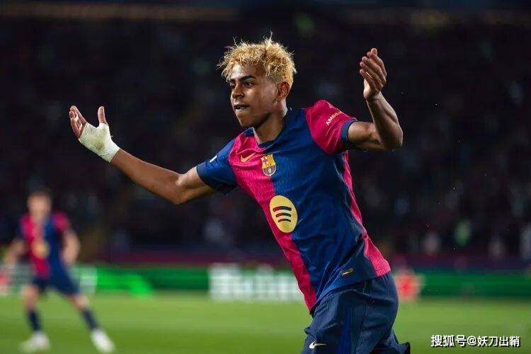 赛前费耶诺德备战西甲;强势反弹细节曝光;悬念犹存;临场指挥获称赞的简单介绍 赛前费耶诺德备战西甲;强势反弹细节曝光;悬念犹存;临场指挥获称赞的简单介绍