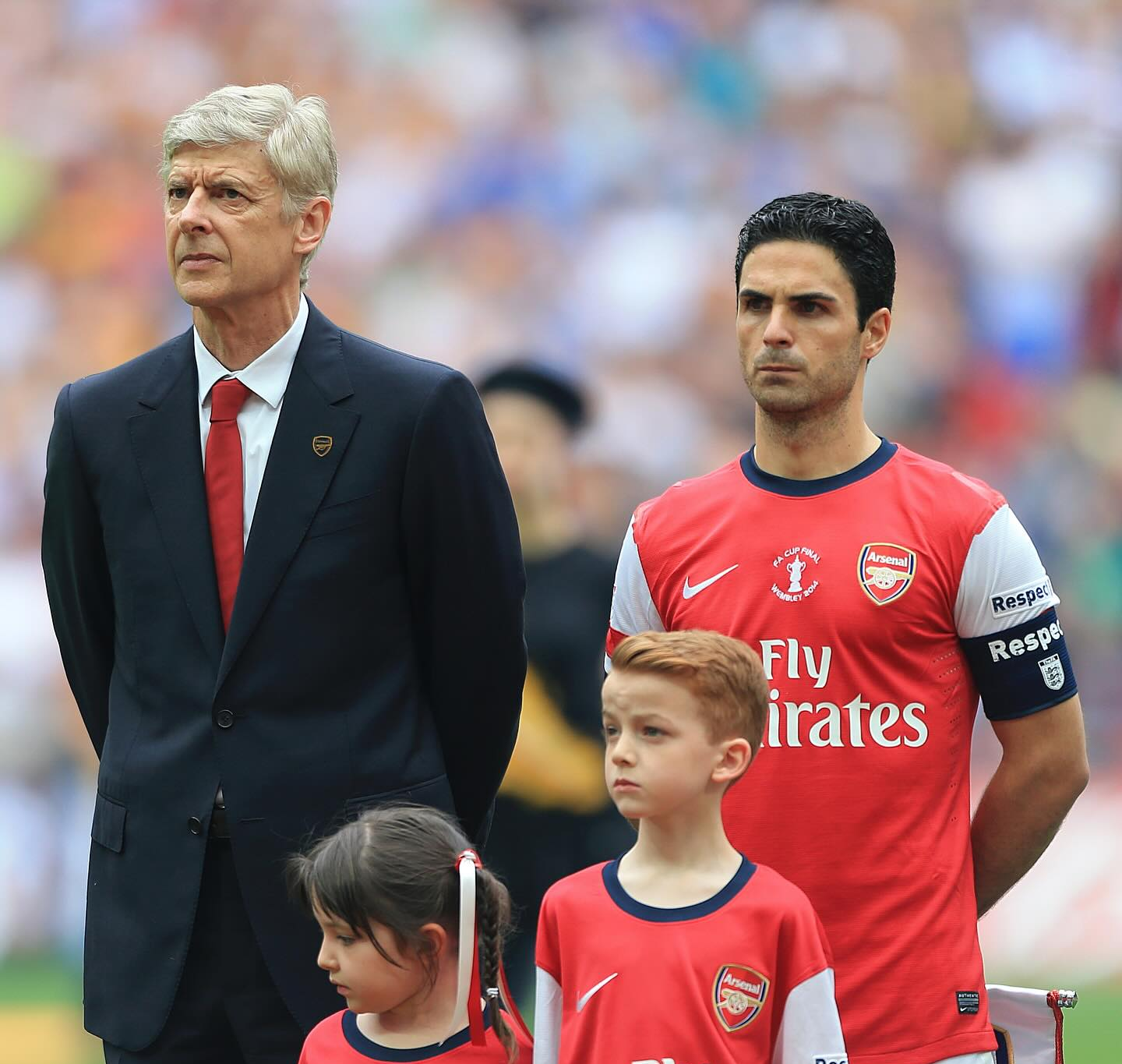 包含风云突变纽卡斯尔今晚队长鼓劲门兴格拉德巴赫刷新队史纪录备战德国杯，阿森纳遗憾出局备战意大利杯瞬间刷屏的词条