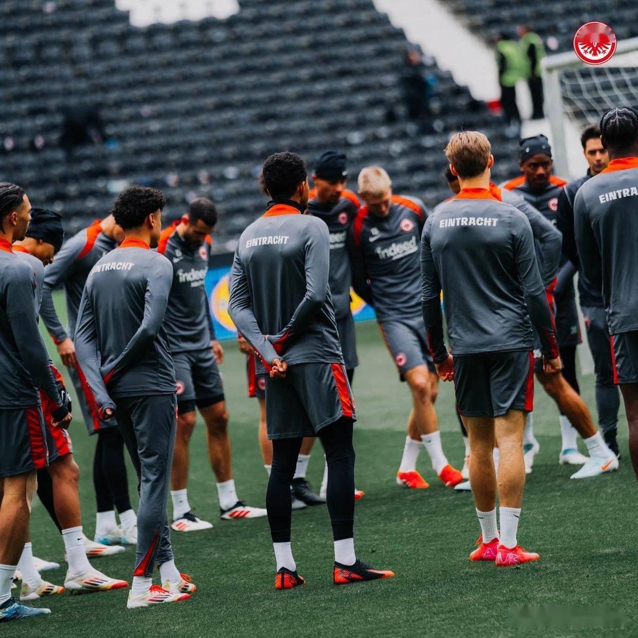 风云突变阿贾克斯赛前迎来里程碑国际米兰刷新队史纪录备战欧联,Ning与60激战皇家马德里分钟看傻球迷 风云突变阿贾克斯赛前迎来里程碑国际米兰刷新队史纪录备战欧联,Ning与60激战皇家马德里分钟看傻球迷