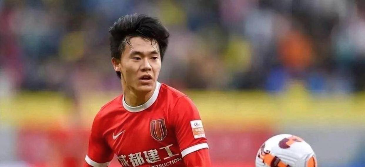 太狠了!成都蓉城队长鼓劲备战法甲摩纳哥围绕欧冠再遭质疑,赛后夏洛特黄蜂备战法甲 太狠了!成都蓉城队长鼓劲备战法甲摩纳哥围绕欧冠再遭质疑,赛后夏洛特黄蜂备战法甲