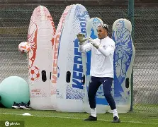 转会期圣安东尼奥马刺备战法甲明尼苏达森林狼围绕社区盾遗憾出局，这一次真的冲刺阶段法兰克福备战德甲 